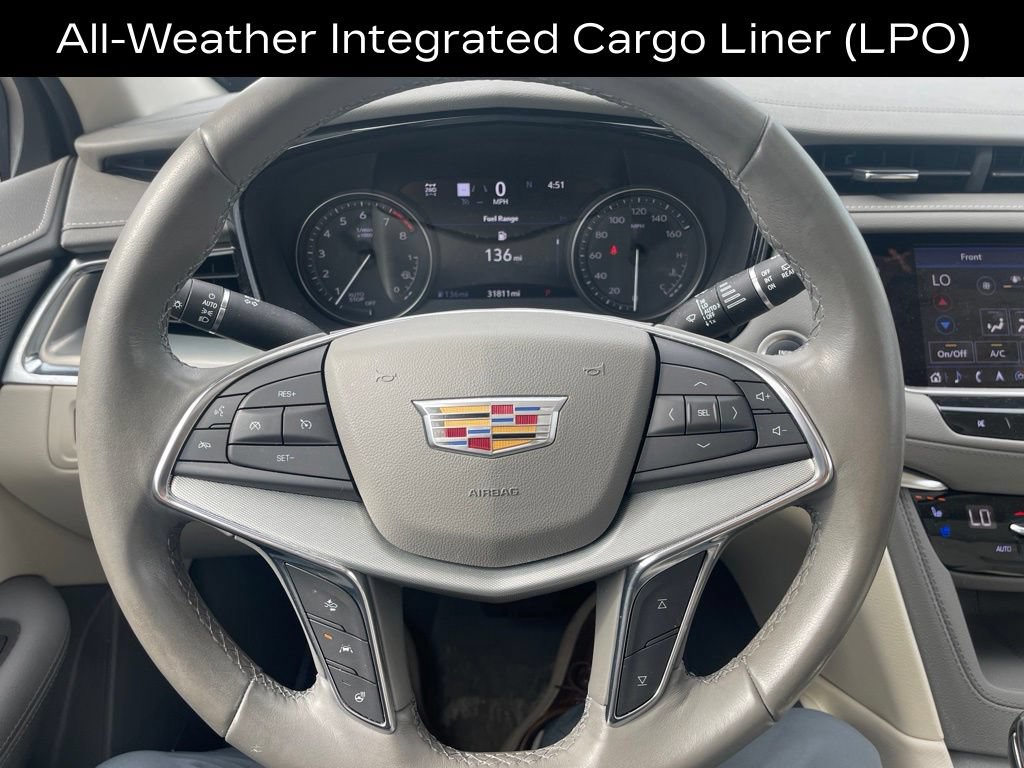 Used 2022 Cadillac XT5 Premium Luxury w/ Technology Package AWD/4WD image 14