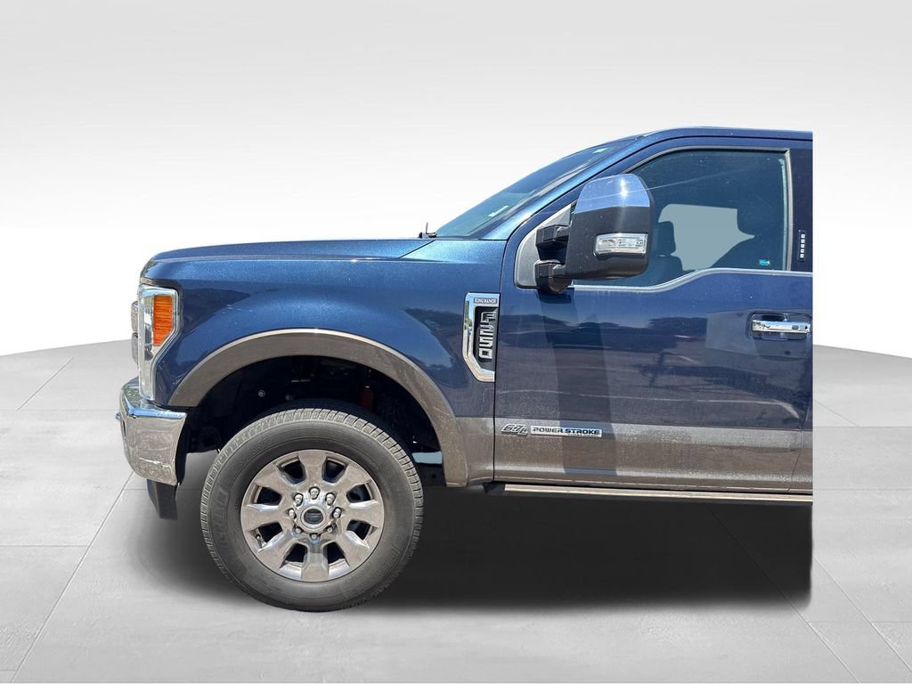 Used 2017 Ford F250 King Ranch w/ King Ranch Ultimate Package AWD/4WD image 34