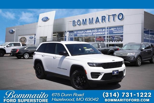 Used 2024 Jeep Grand Cherokee Altitude AWD/4WD image 1