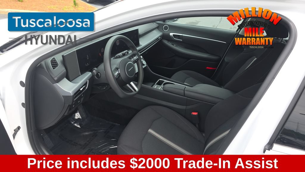 Used 2025 Hyundai Sonata SEL FWD image 23