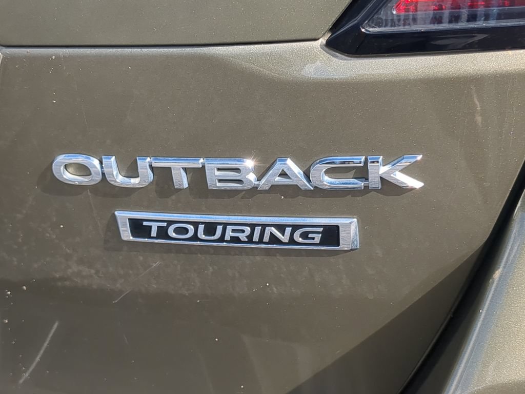 Used 2020 Subaru Outback Touring w/ Popular Package #2 AWD/4WD image 11