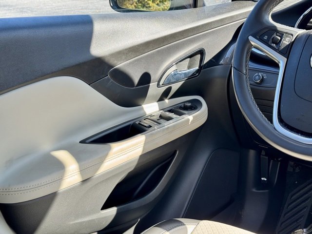 Used 2022 Buick Encore Preferred w/ Safety Package image 22