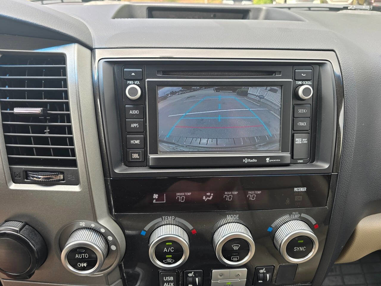 Used 2015 Toyota Sequoia Limited RWD image 30
