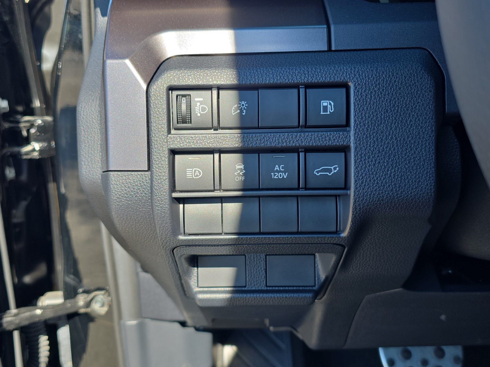 Used 2025 Toyota 4Runner TRD Sport Premium AWD/4WD image 23