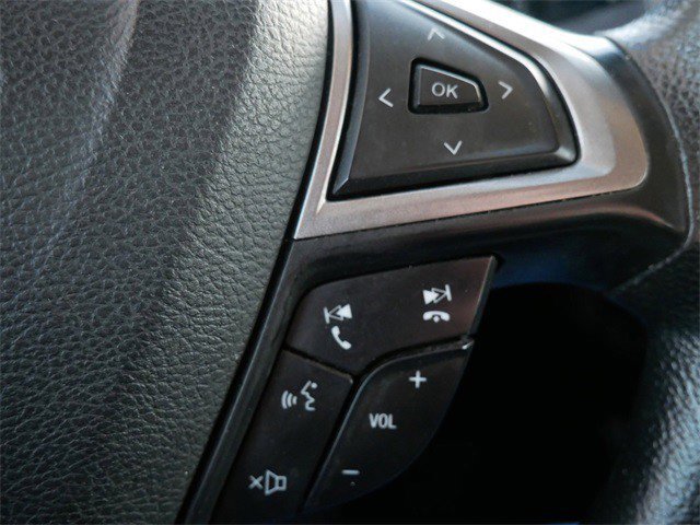 Used 2017 Ford Fusion SE image 26