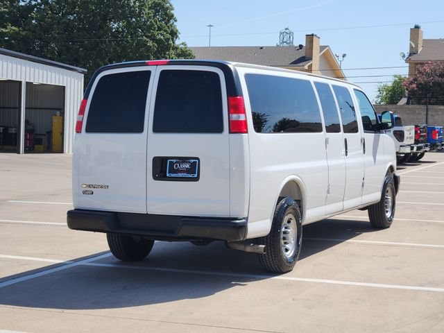 Used 2025 Chevrolet Express 3500 LS RWD image 14