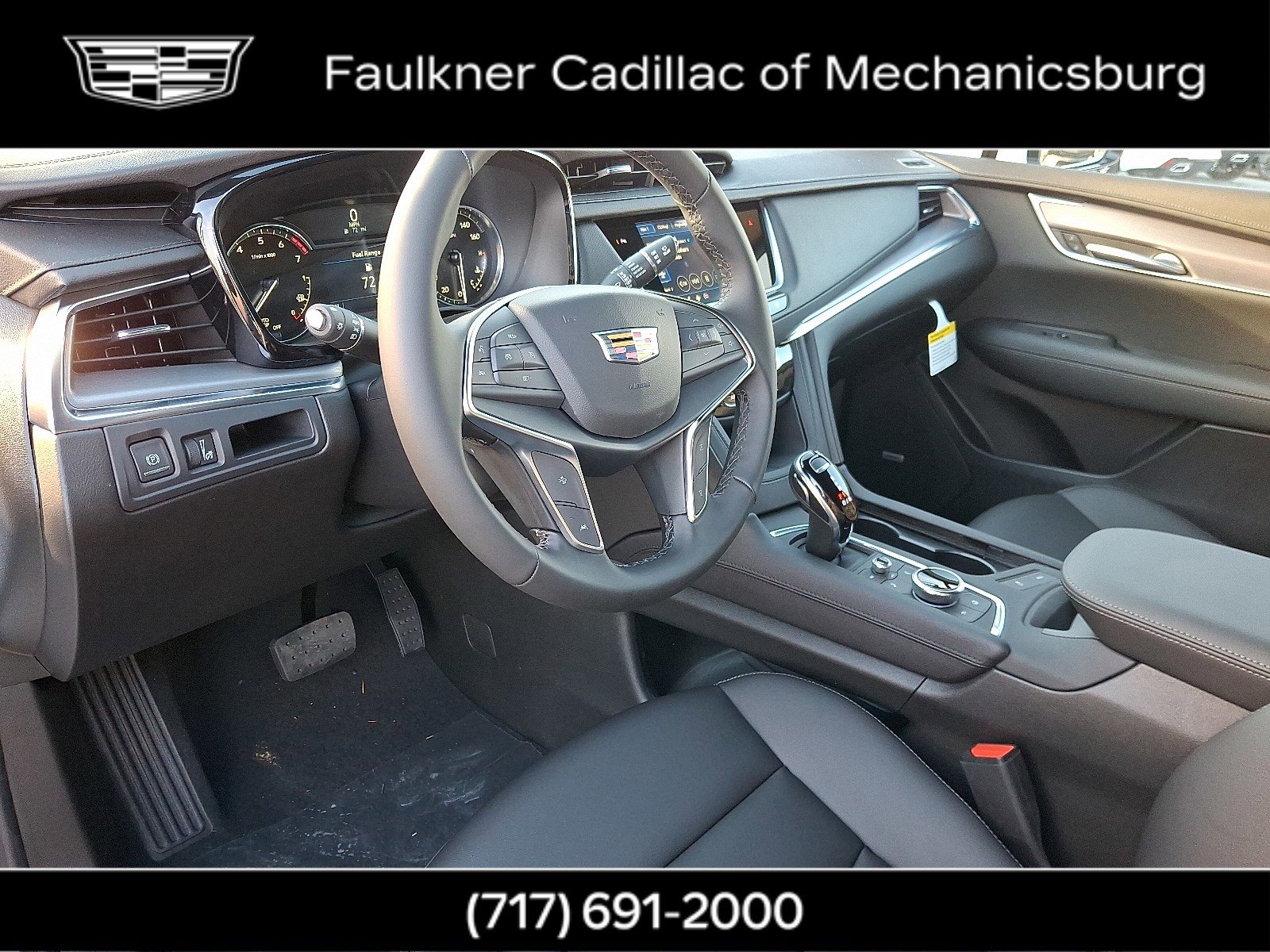 New 2026 Cadillac XT5 Luxury image 18