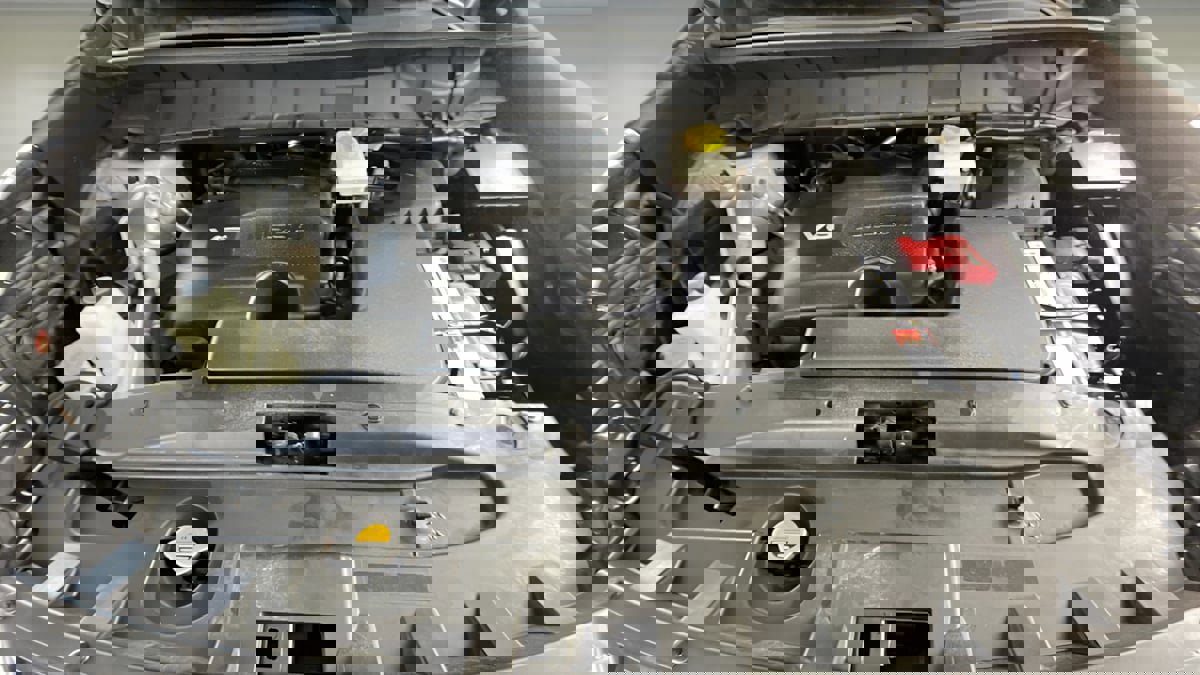 Used 2022 Nissan Pathfinder Platinum w/ Cargo Package image 21