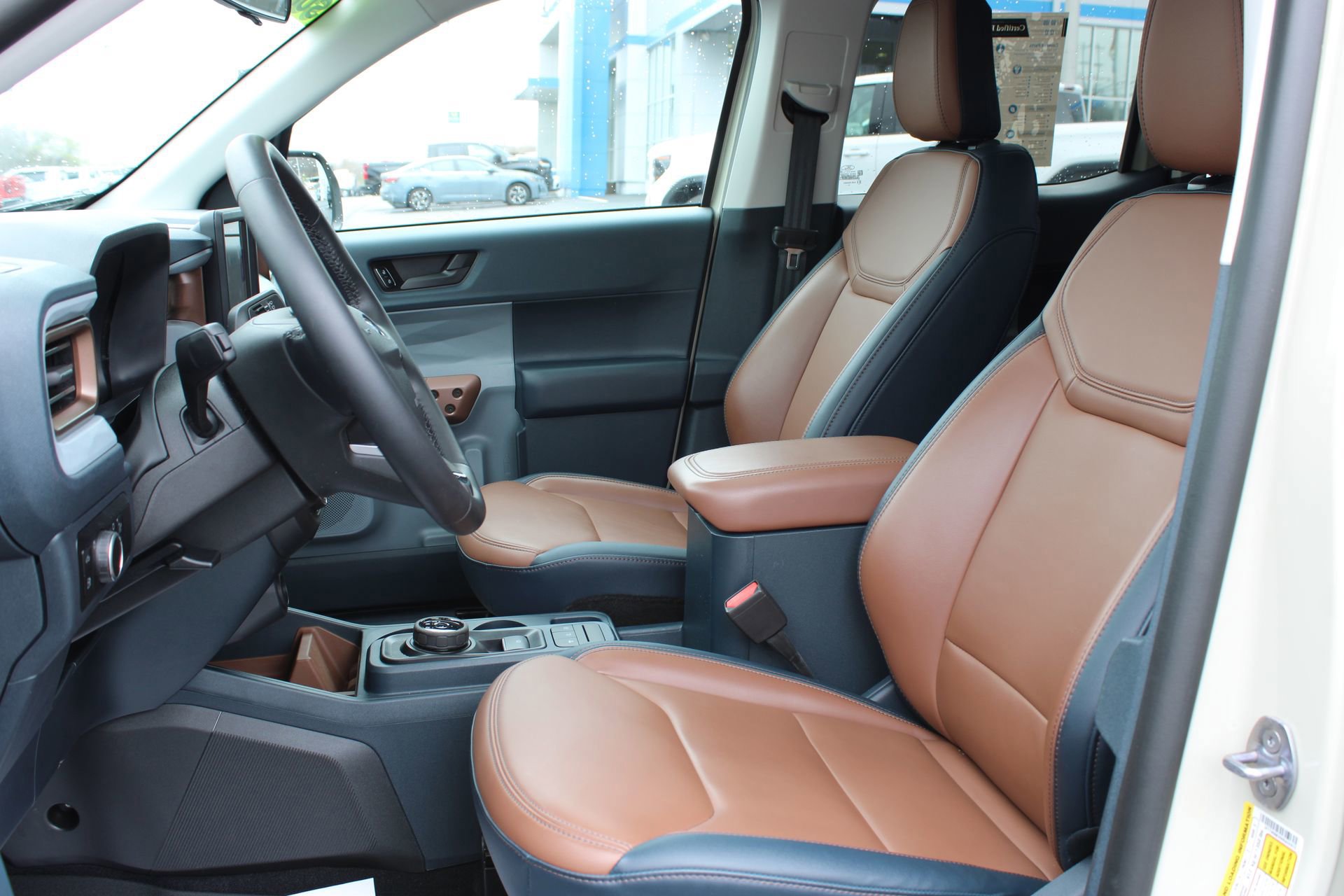 Used 2024 Ford Maverick Lariat FWD image 18