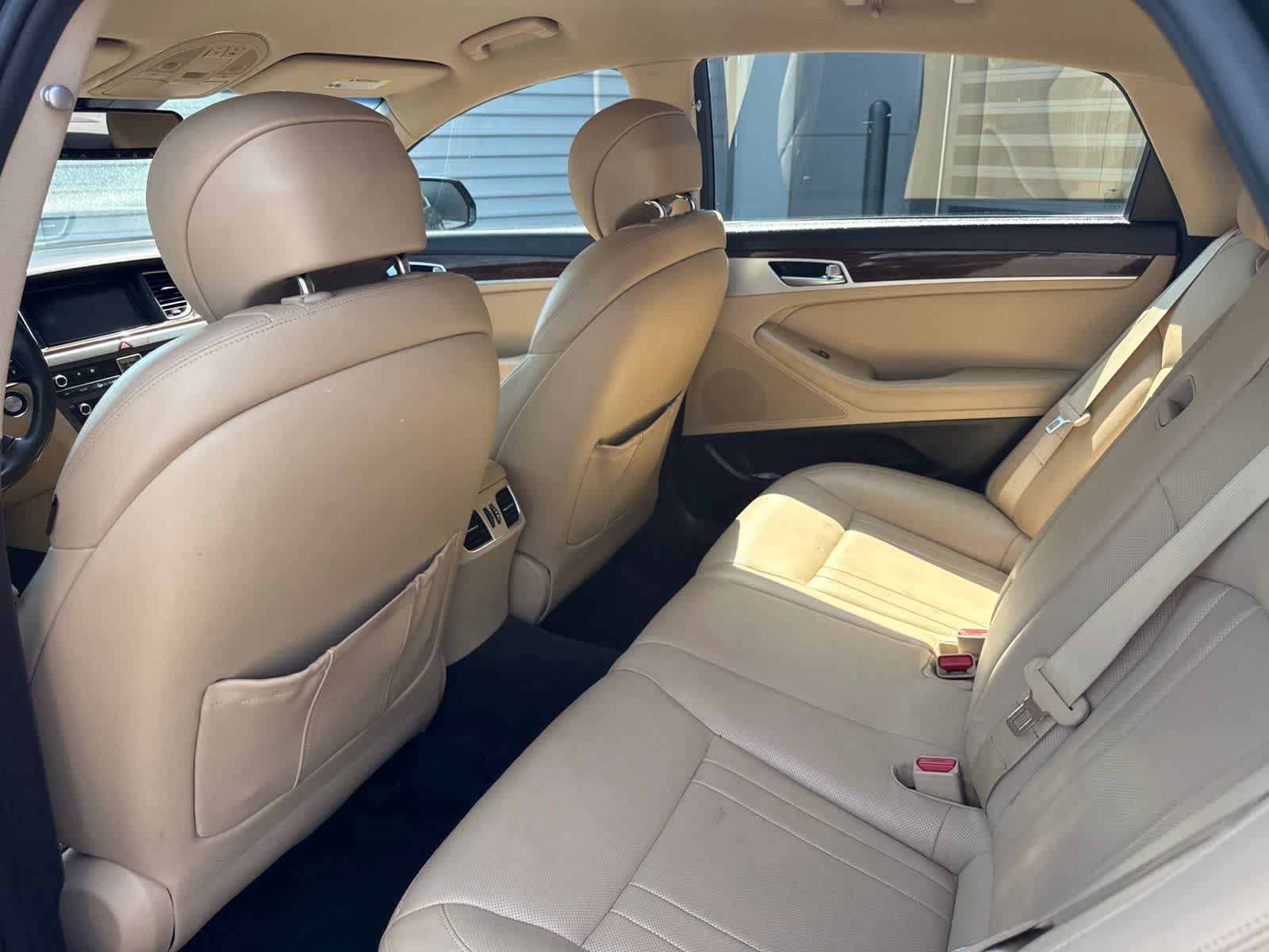 Used 2019 Genesis G80 3.8 AWD/4WD image 10