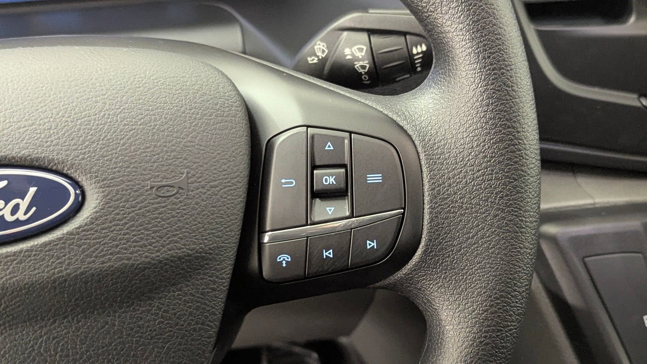 New 2026 Ford Transit 150 Low Roof image 25