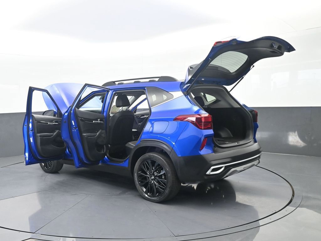 Used 2023 Kia Seltos Nightfall Edition AWD/4WD image 73