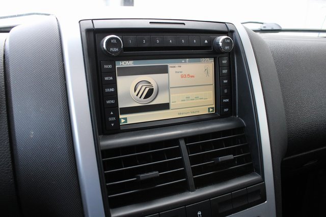 Used 2010 Mercury Mountaineer Premier image 13