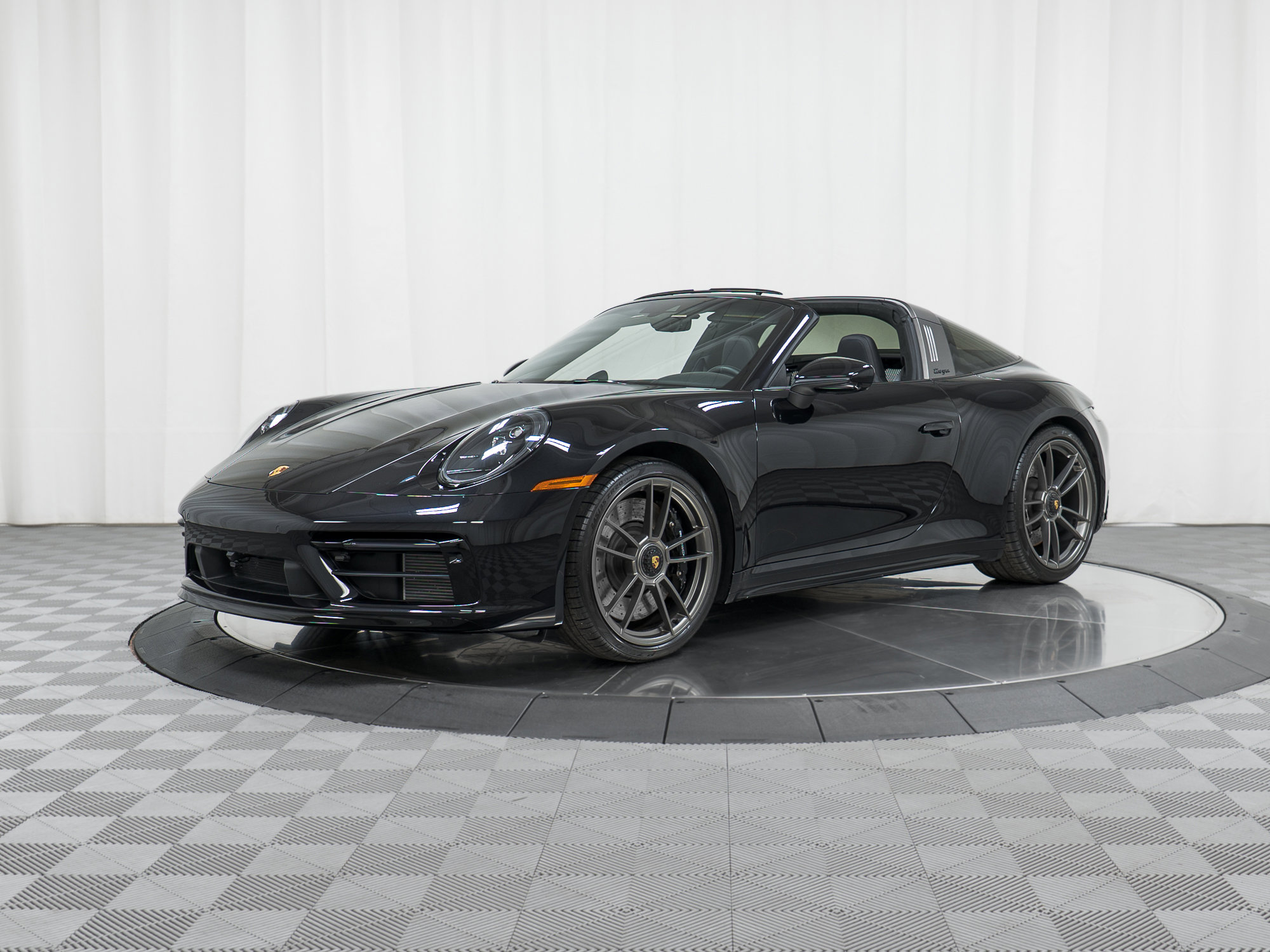 Certified 2022 Porsche 911 50th Anniversary Edition AWD/4WD video 1