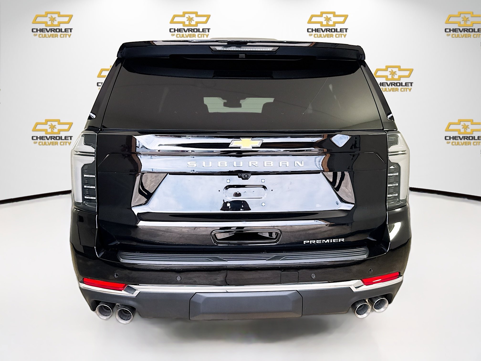 New 2026 Chevrolet Suburban Premier RWD image 7