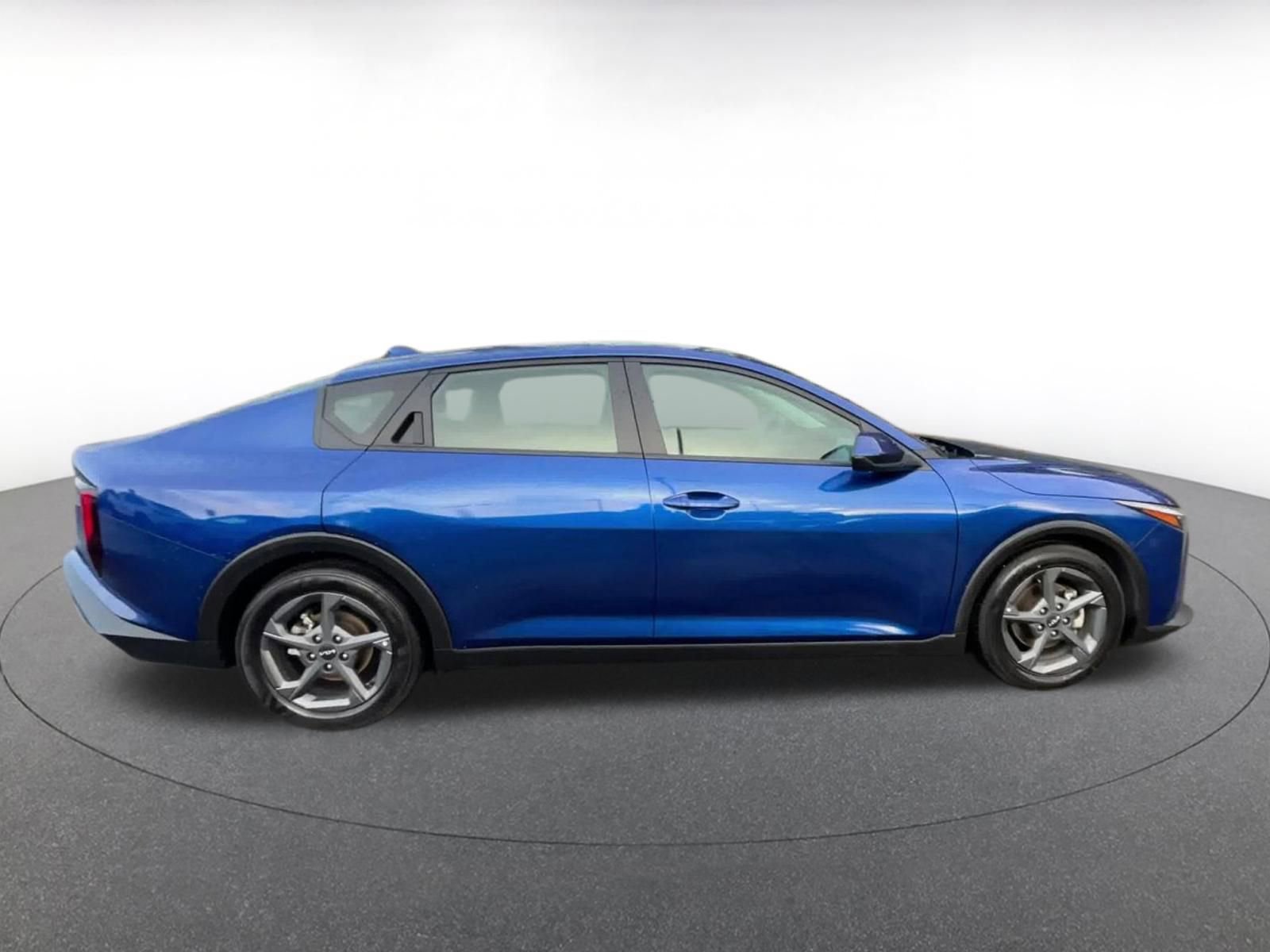 Used 2025 Kia K4 FWD image 16