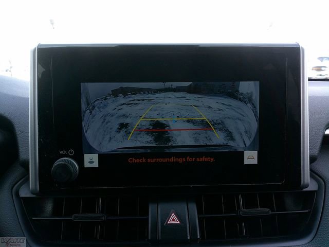 Used 2024 Toyota RAV4 LE image 17