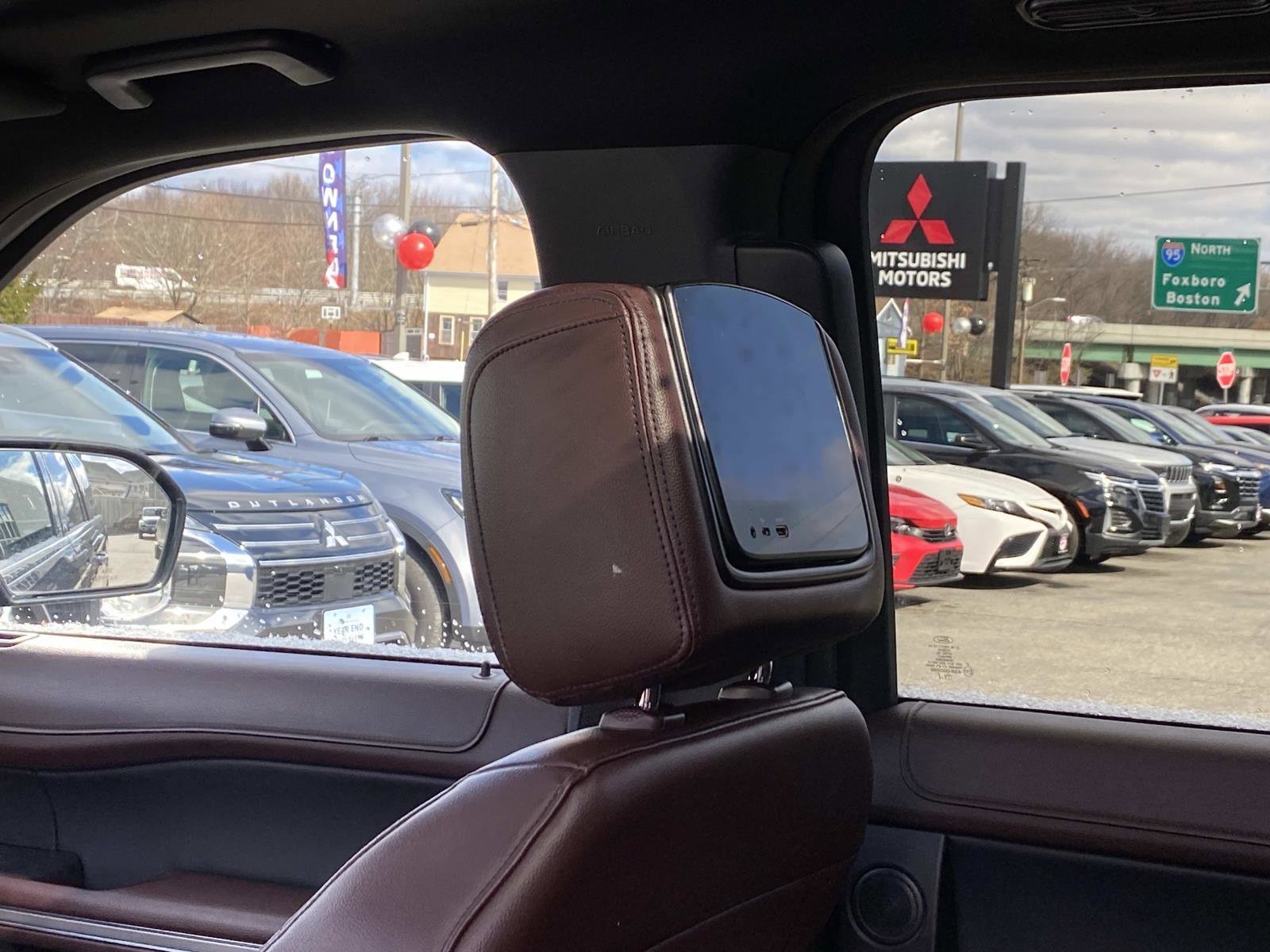 Used 2023 Ford Expedition Max Limited AWD/4WD image 24