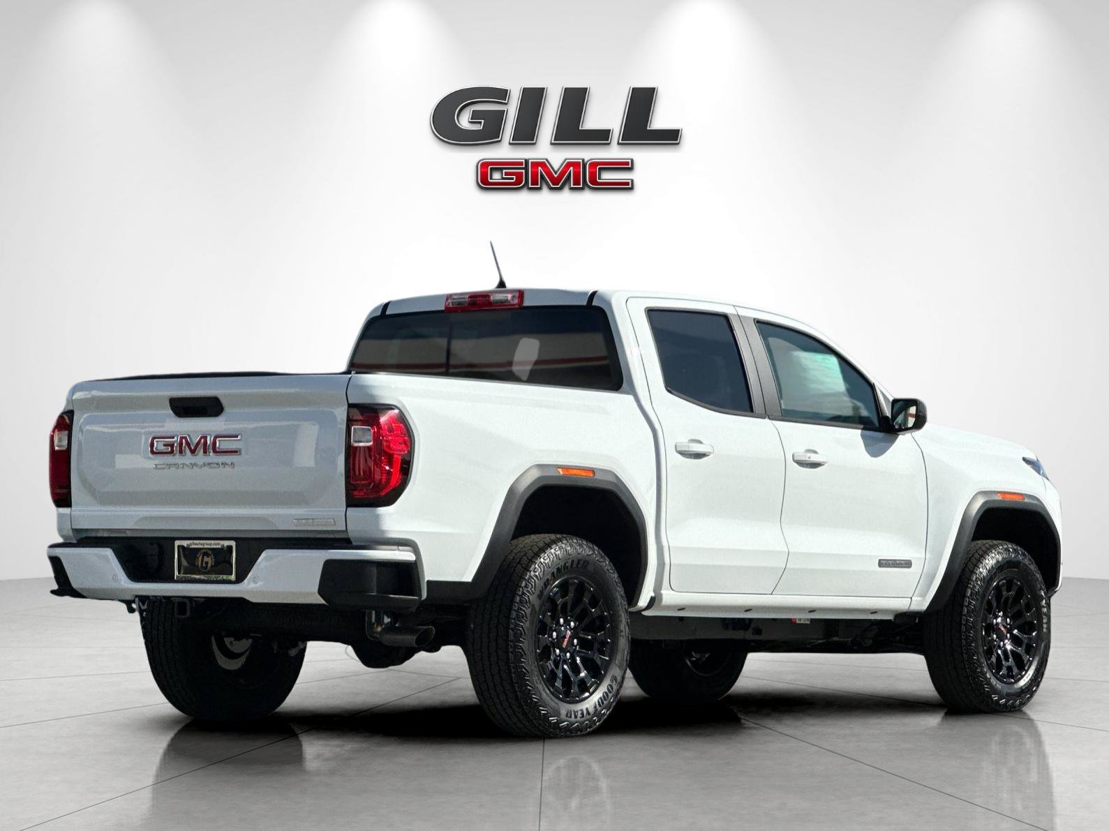 New 2026 GMC Canyon Elevation RWD image 3