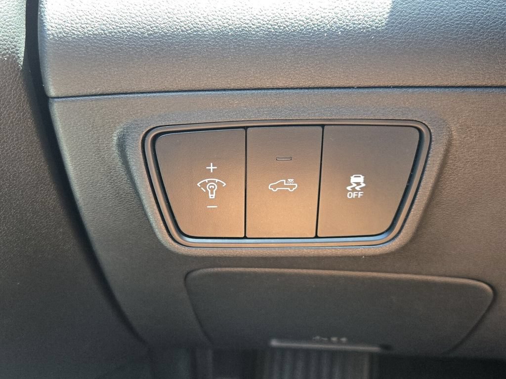Certified 2024 Hyundai Santa Cruz SEL FWD image 25