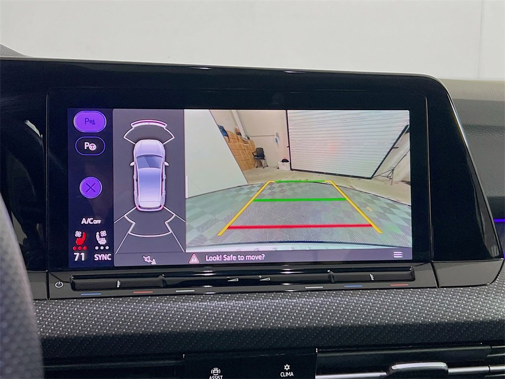 Used 2024 Volkswagen Golf R image 16