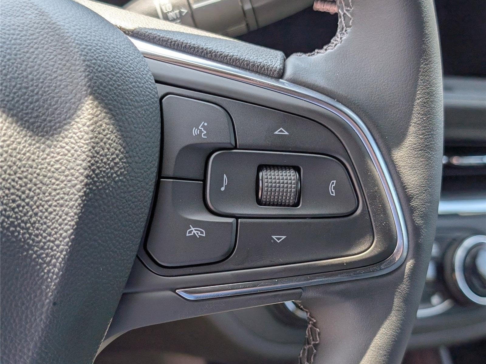 New 2026 Buick Envista Sport Touring w/ Convenience I Package FWD image 18