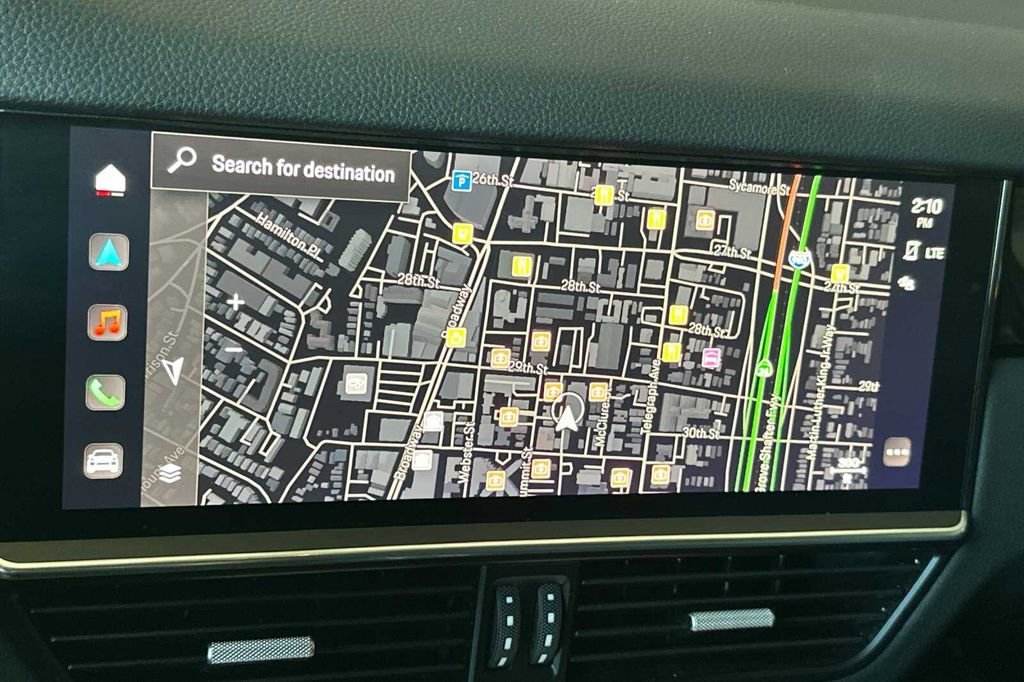 Used 2023 Porsche Cayenne image 24