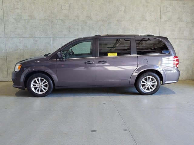 Used 2018 Dodge Grand Caravan SXT image 16