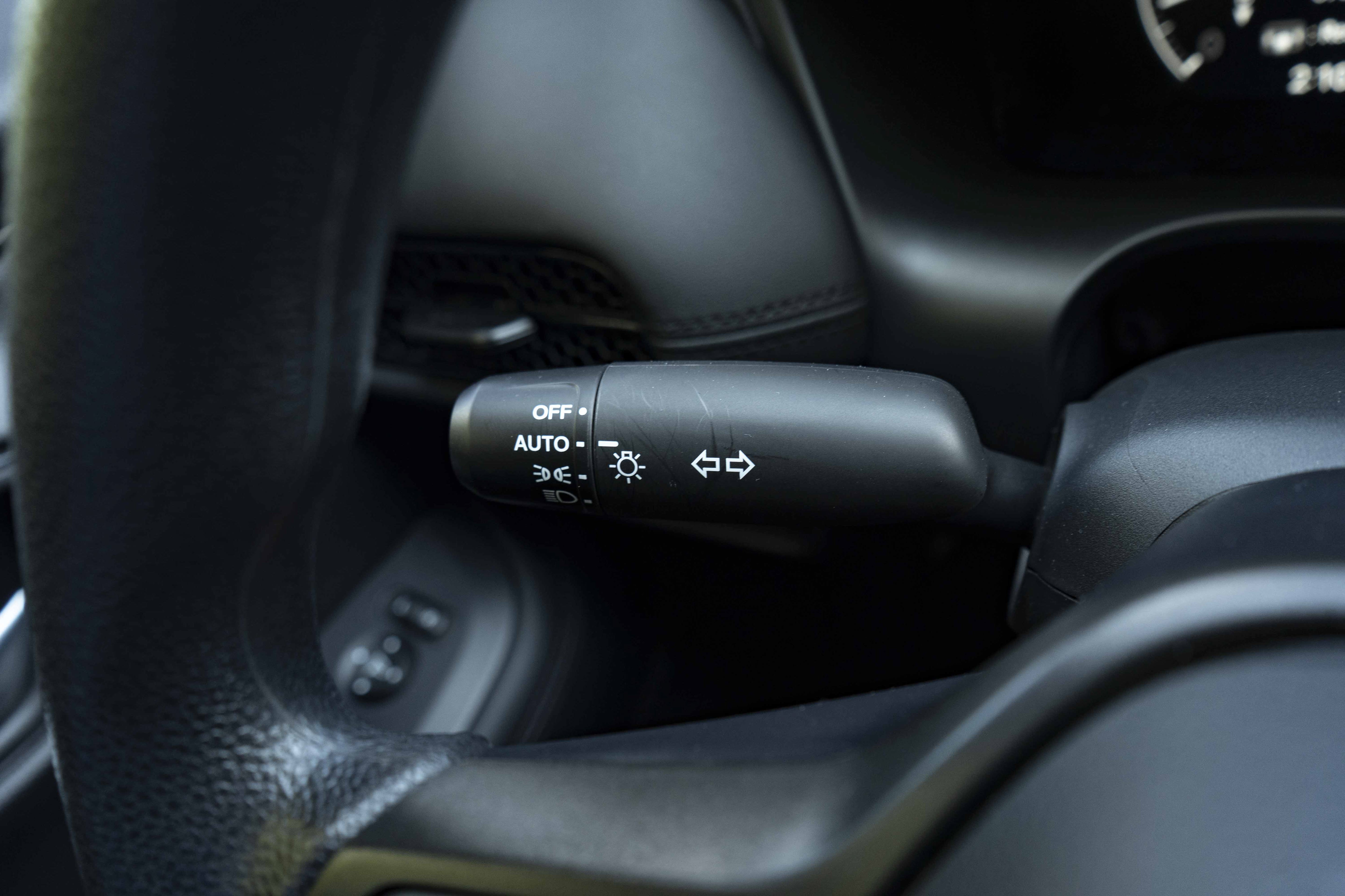 Certified 2027 Honda HR-V LX image 23