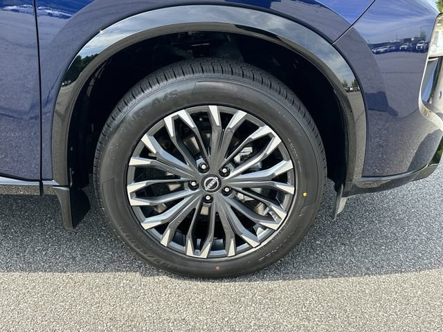 Certified 2025 Nissan Rogue Platinum w/ Platinum Premium Package AWD/4WD image 14