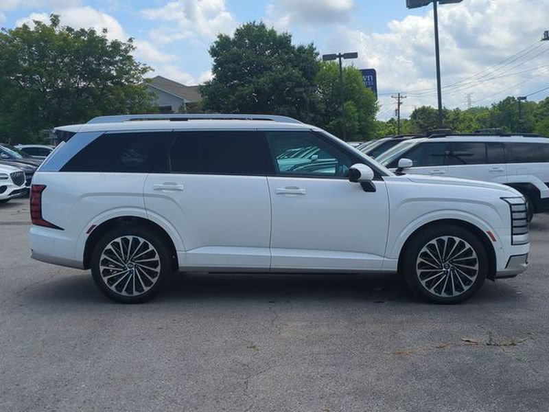 New 2026 Hyundai Palisade Calligraphy FWD image 4