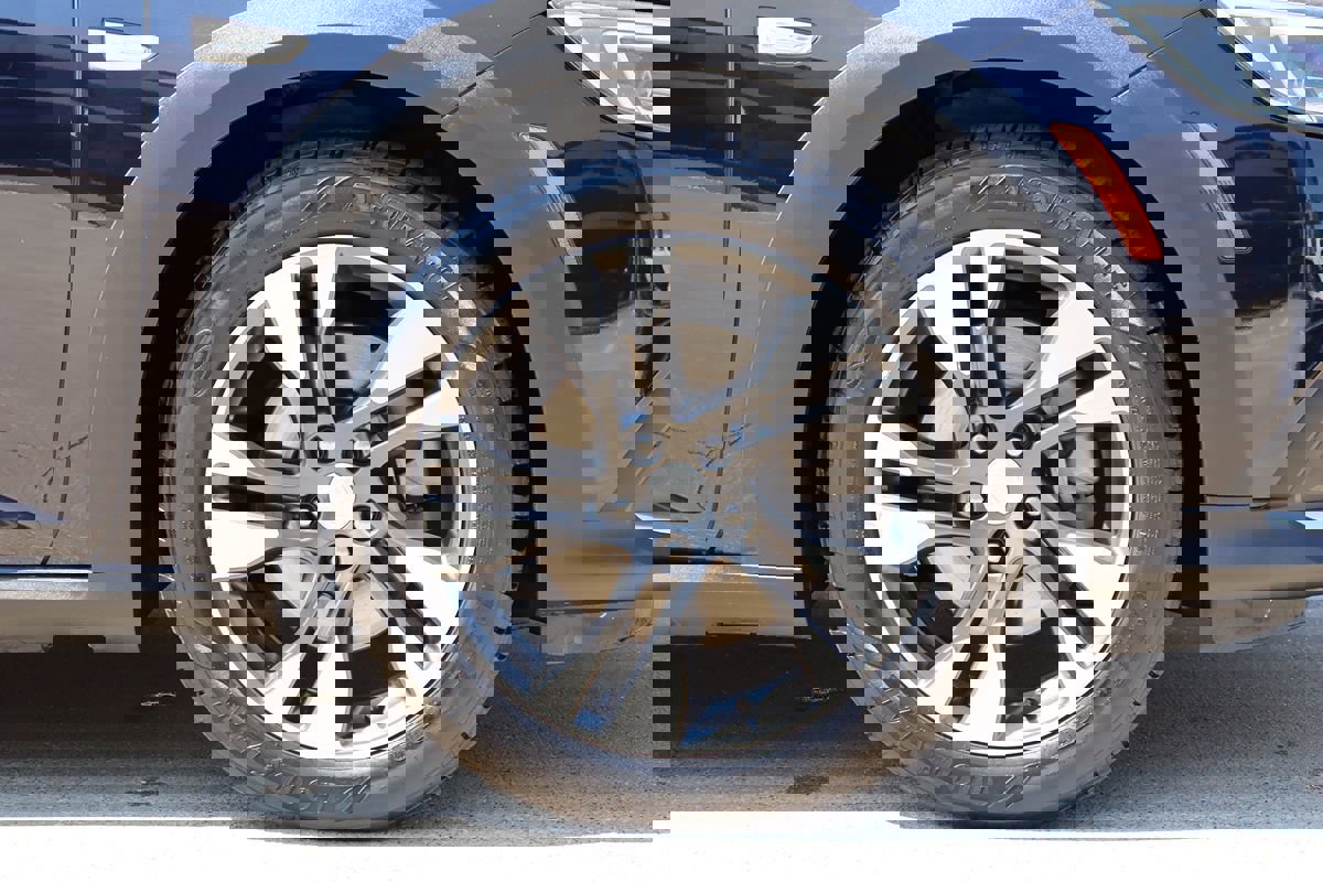 Used 2018 Buick Regal Essence w/ Driver Confidence Package #1 image 45