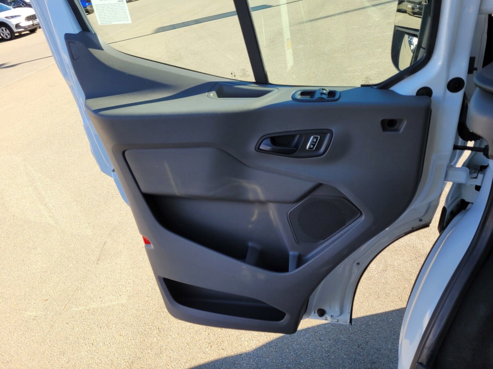 Used 2023 Ford Transit 350 XLT image 14