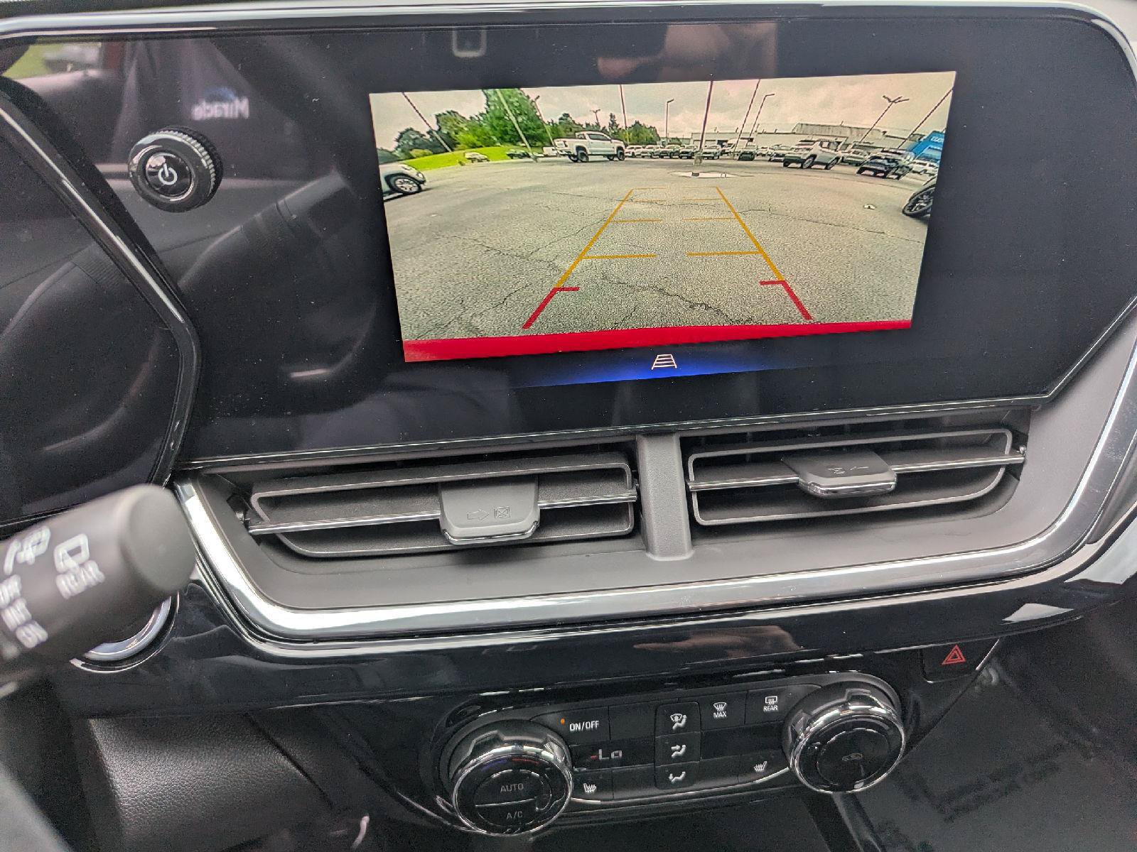 New 2026 Chevrolet Trax RS w/ Driver Confidence Package FWD image 39