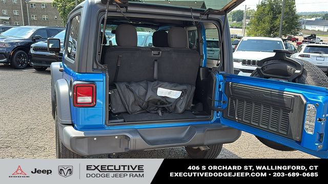 Used 2023 Jeep Wrangler Sport AWD/4WD image 20