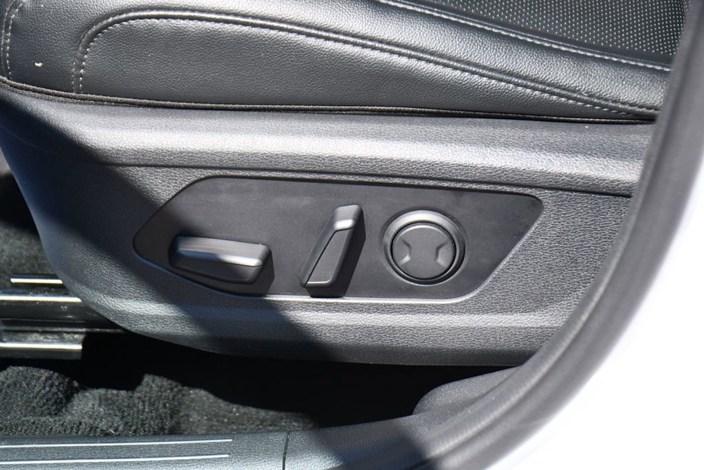 Used 2023 Kia Sportage SX FWD image 23