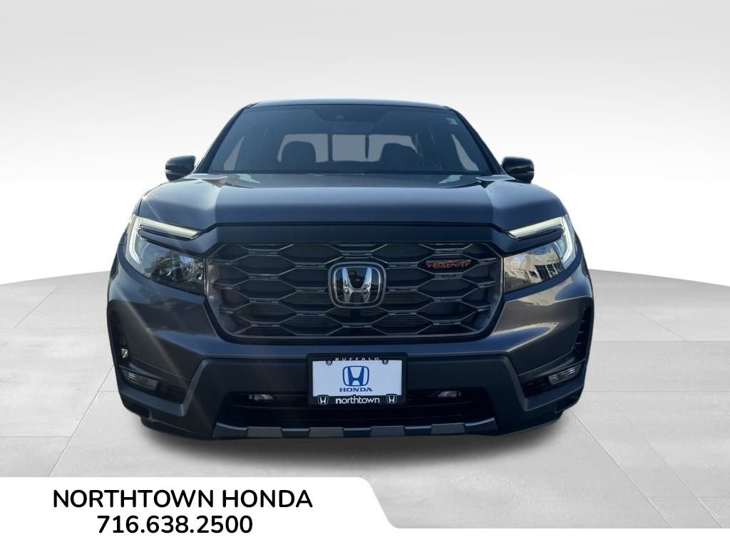 Used 2025 Honda Ridgeline TrailSport image 3