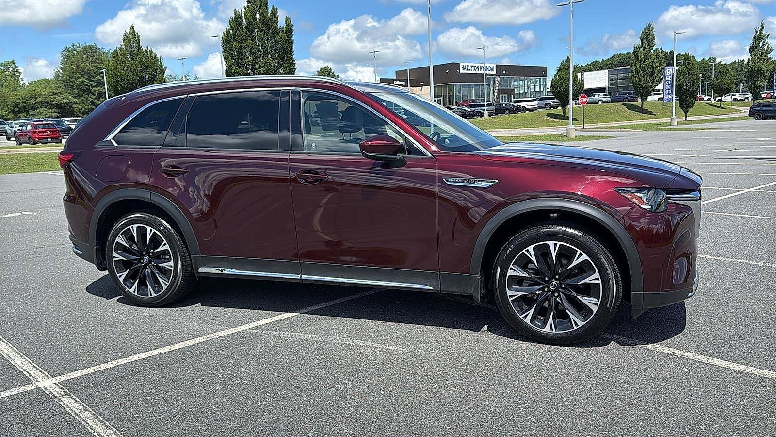 Certified 2025 MAZDA CX-90 Plug-In Hybrid w/ Premium Plus AWD/4WD image 3