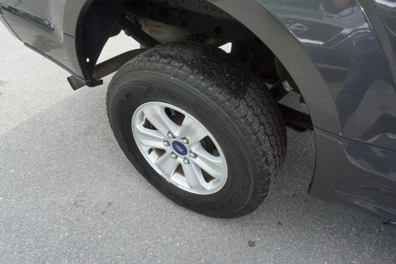 Used 2020 Ford F150 XL w/ Equipment Group 101A Mid AWD/4WD image 3