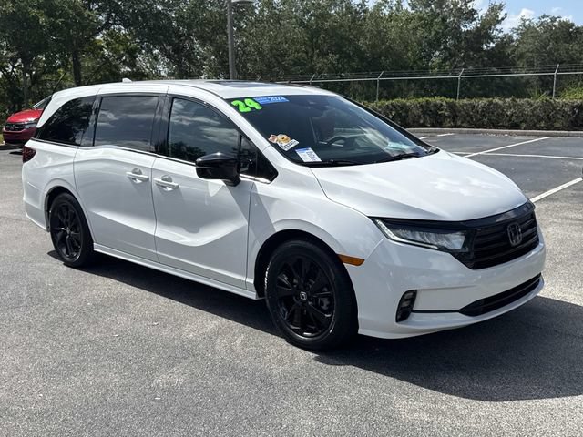 Certified 2024 Honda Odyssey Sport image 2