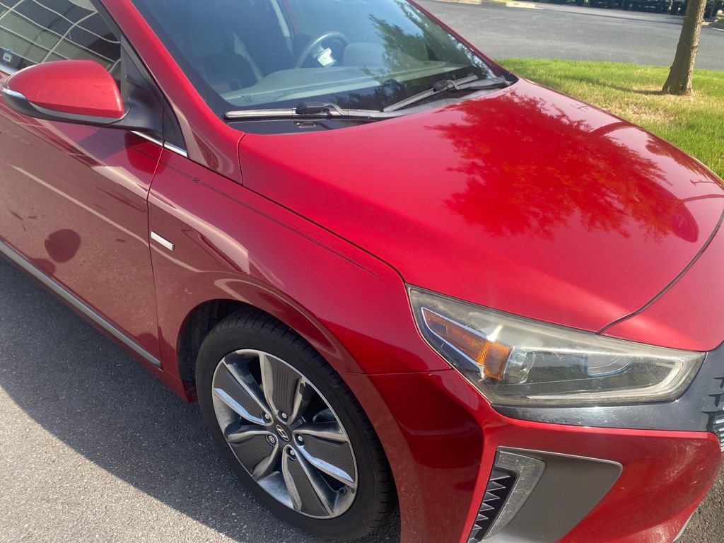 Used 2019 Hyundai Ioniq Limited w/ Ultimate Package 02 FWD image 6