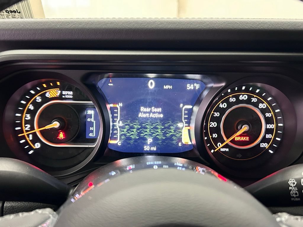 New 2025 Jeep Wrangler Unlimited Sahara w/ Safety Group AWD/4WD image 27