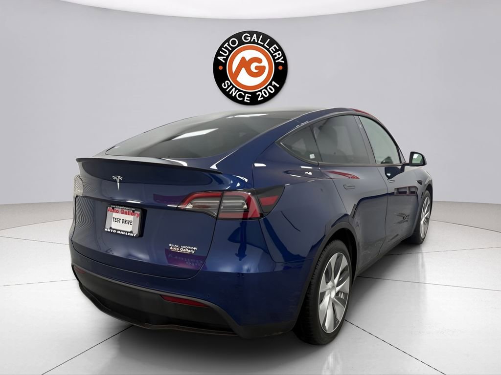 Used 2021 Tesla Model Y Long Range AWD/4WD image 3