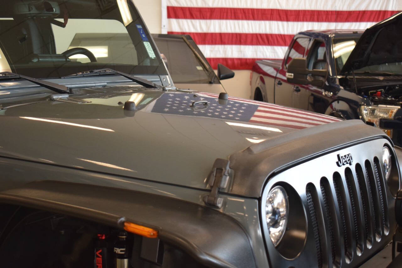Used 2014 Jeep Wrangler Unlimited Sport w/ Quick Order Package 24S AWD/4WD image 21