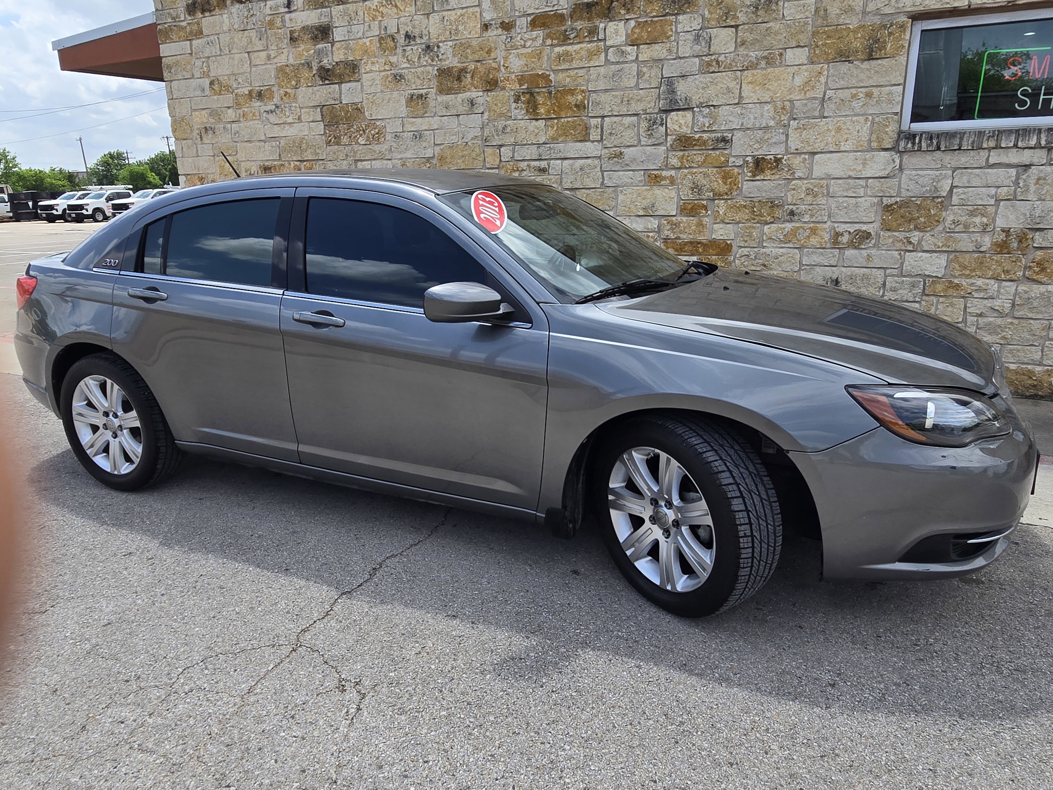Used 2013 Chrysler 200 Touring w/ S Exterior Appearance Pkg FWD image 18