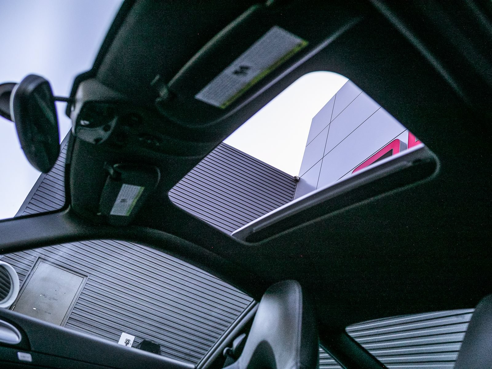 Used 2011 Porsche 911 Carrera GTS RWD image 15