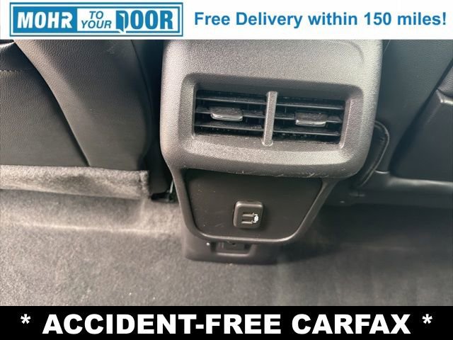 Used 2024 GMC Terrain SLT image 34