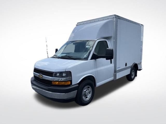 New 2025 Chevrolet Express 3500 w/ Power Convenience Package image 3