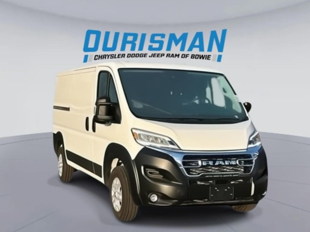 New 2025 RAM ProMaster 2500 w/ Quick Order Package 22G SLT