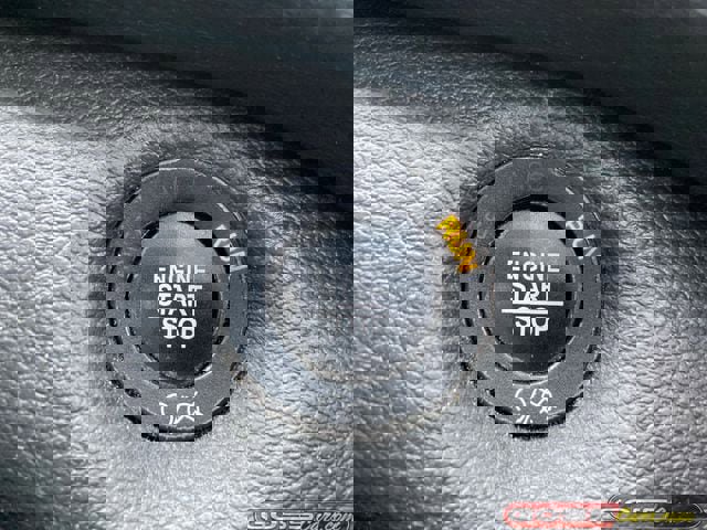 Used 2019 Jeep Cherokee Limited w/ Luxury Group image 11